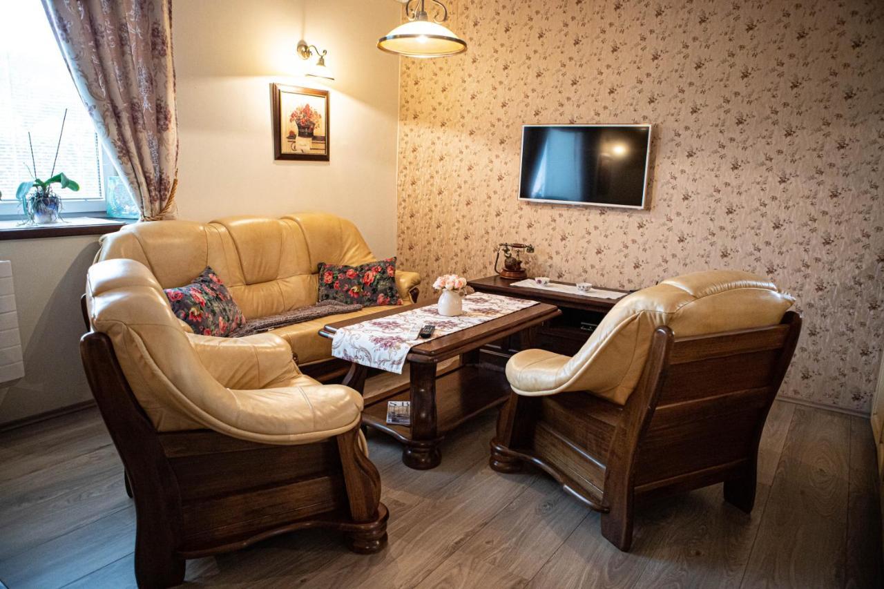 Kalvin Restaurant & Pension Rastislavice المظهر الخارجي الصورة