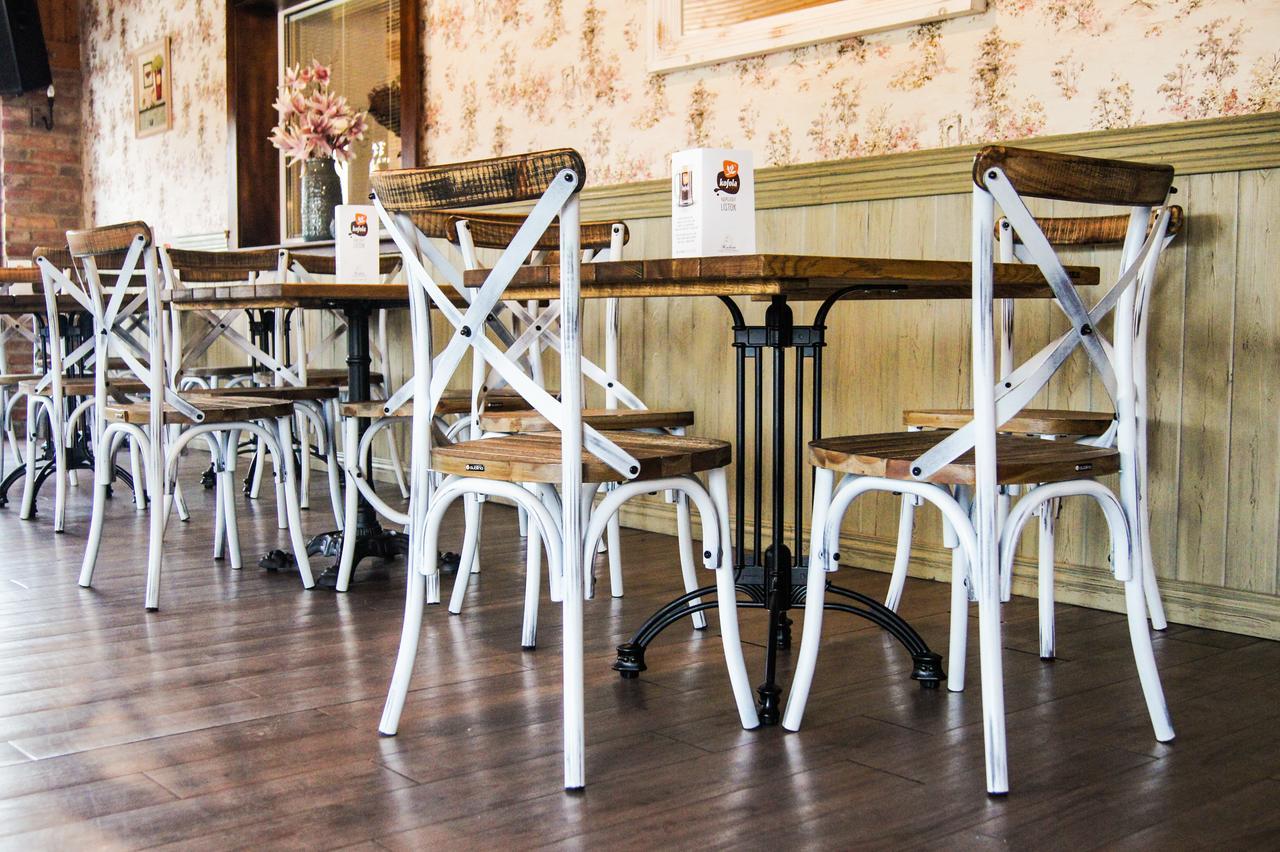 Kalvin Restaurant & Pension Rastislavice المظهر الخارجي الصورة